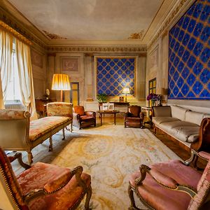 Palazzo Rocchi B&B